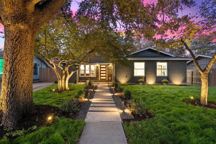 Property Photo: 1508 Suffolk Drive TX 78723