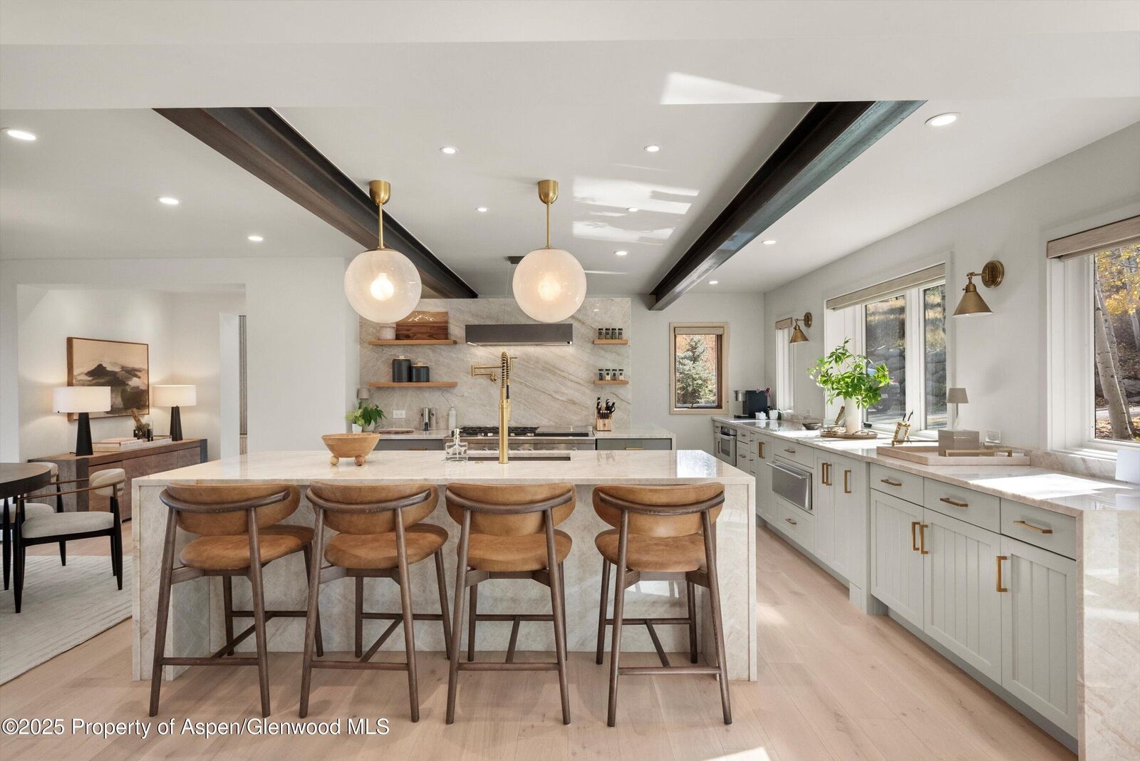 Property Photo:  626 Faraway Road  CO 81615