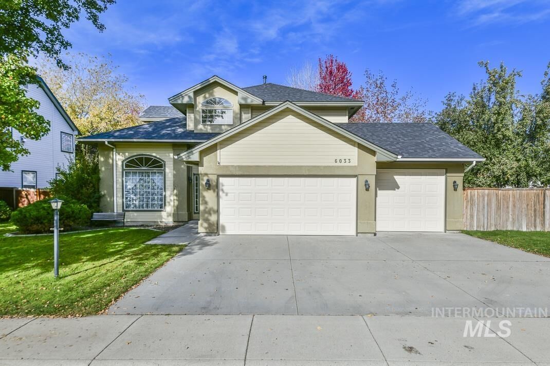 Property Photo:  6033 N Tapestry Way  ID 83713