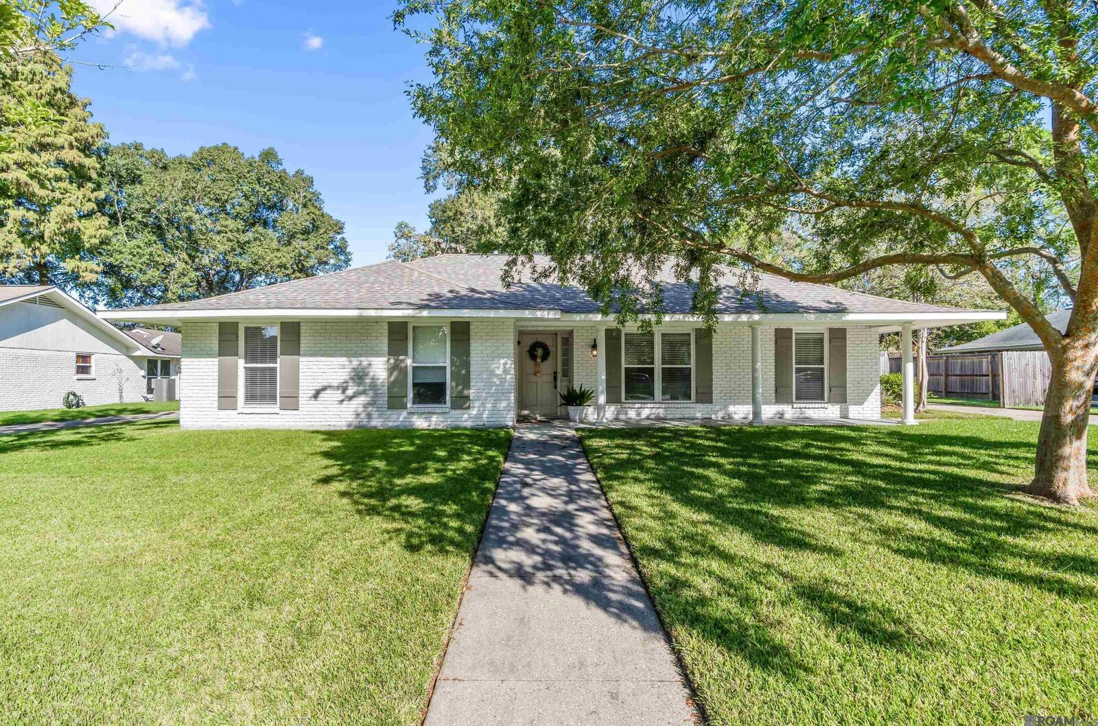 Property Photo:  935 Daventry Dr  LA 70808