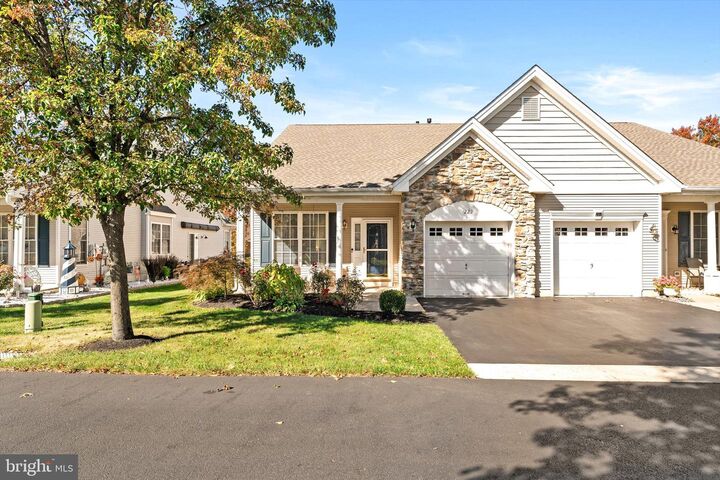 229 Meadowlark Drive  Hamilton NJ 08690 photo