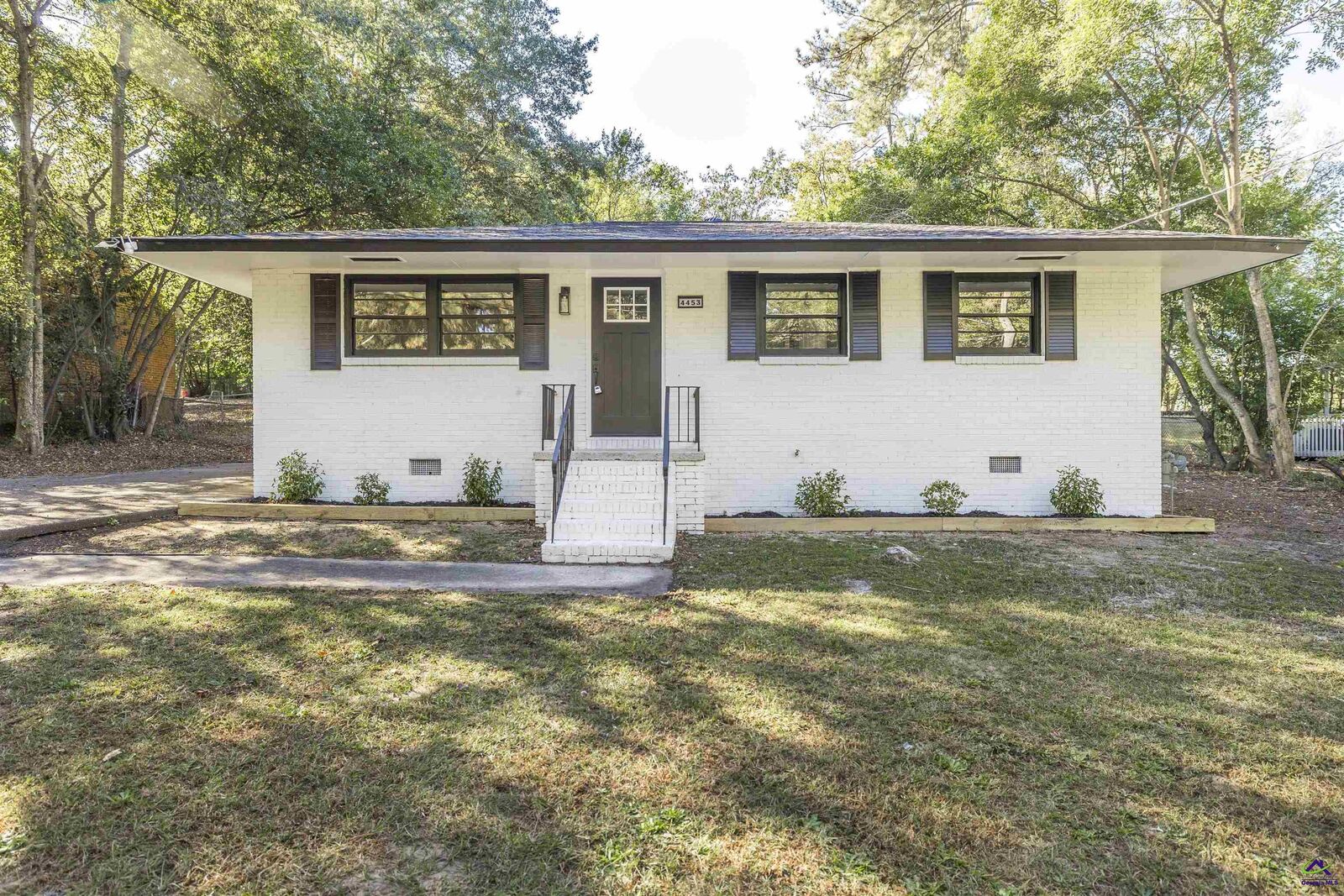 Property Photo:  4453 Pharr Avenue  GA 31204 