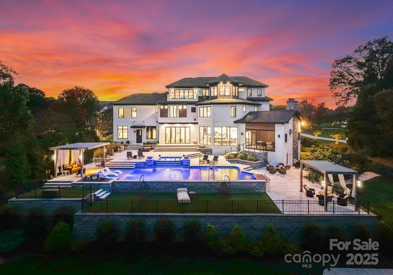 Property Photo: 134 Cape Cod Way NC 28117