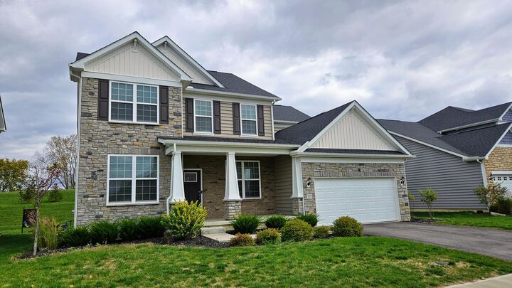 327 Cardinal Point Drive  Delaware OH 43015 photo