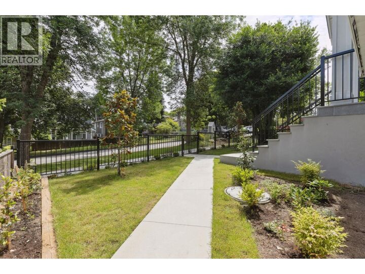 Photo de la propriété:  4115 Elgin Street  BC V5V 4R3 