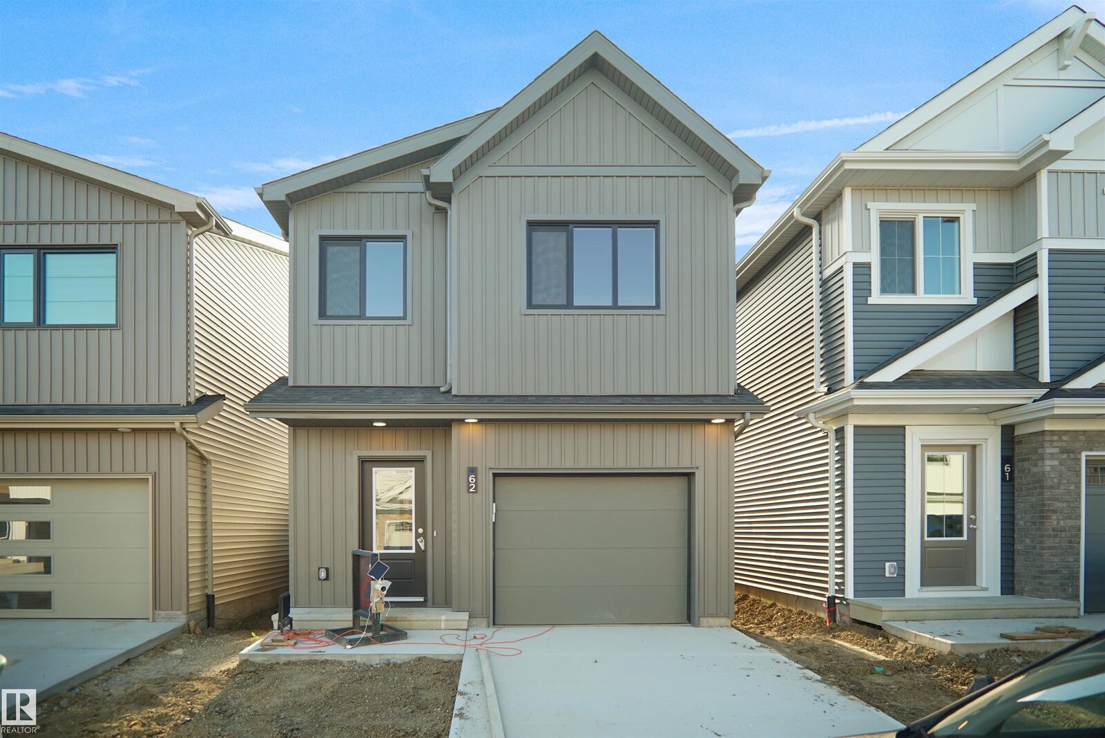 Property Photo: 1430 Aster Way NW 26 AB T6T 2N8