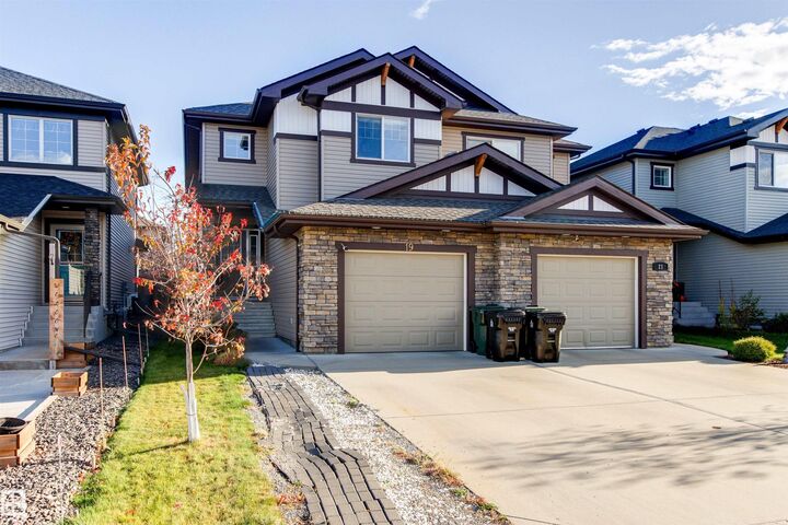 19 Meadowpark Gate  Spruce Grove AB T7X 0T8 photo