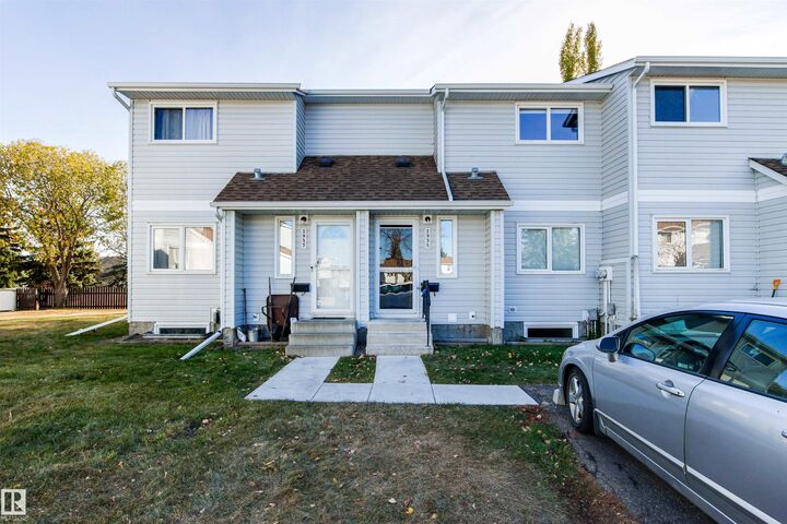 2935 109 Street NW  Edmonton AB T6J 4N6 photo