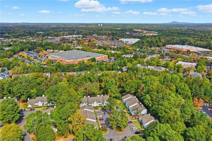 Property Photo: 4053 Whitehall Way GA 30004