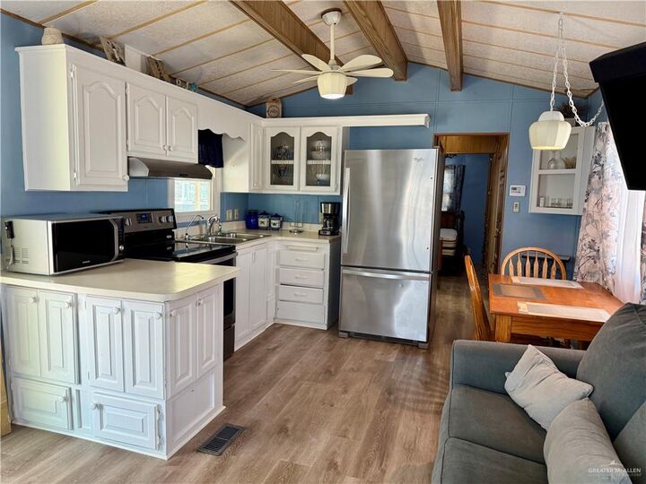 Property Photo: 492 W Clam Circle TX 78578