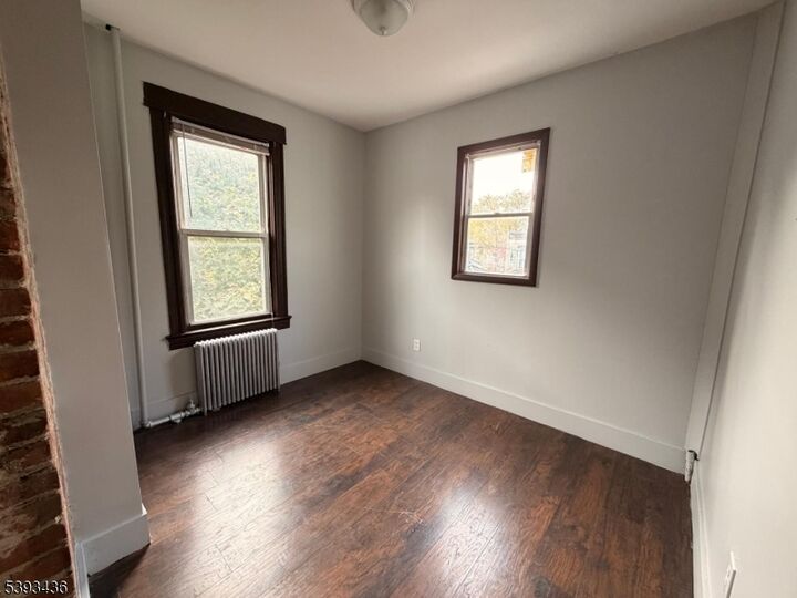 Property Photo:  265 Fulton Ave 2  NJ 07305 