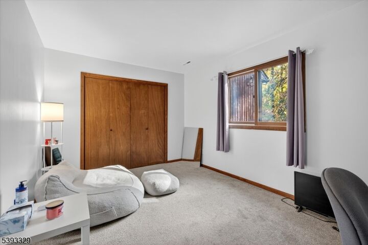 Property Photo:  5 Telluride Ct  NJ 07462