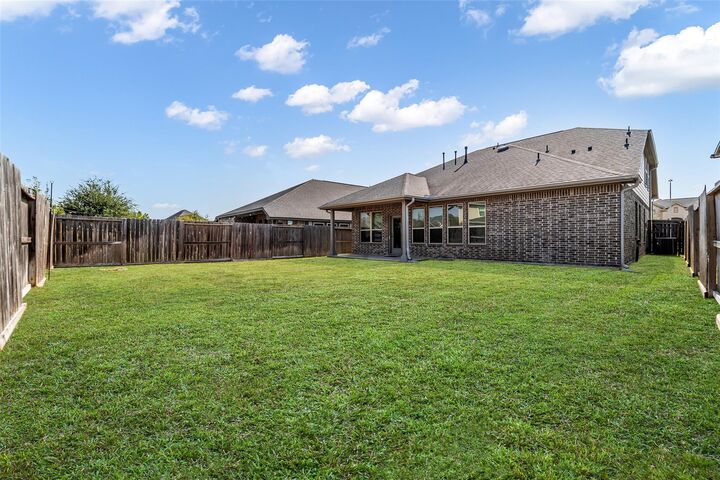 Property Photo:  28618 Monarch Cliffs Drive  TX 77441 