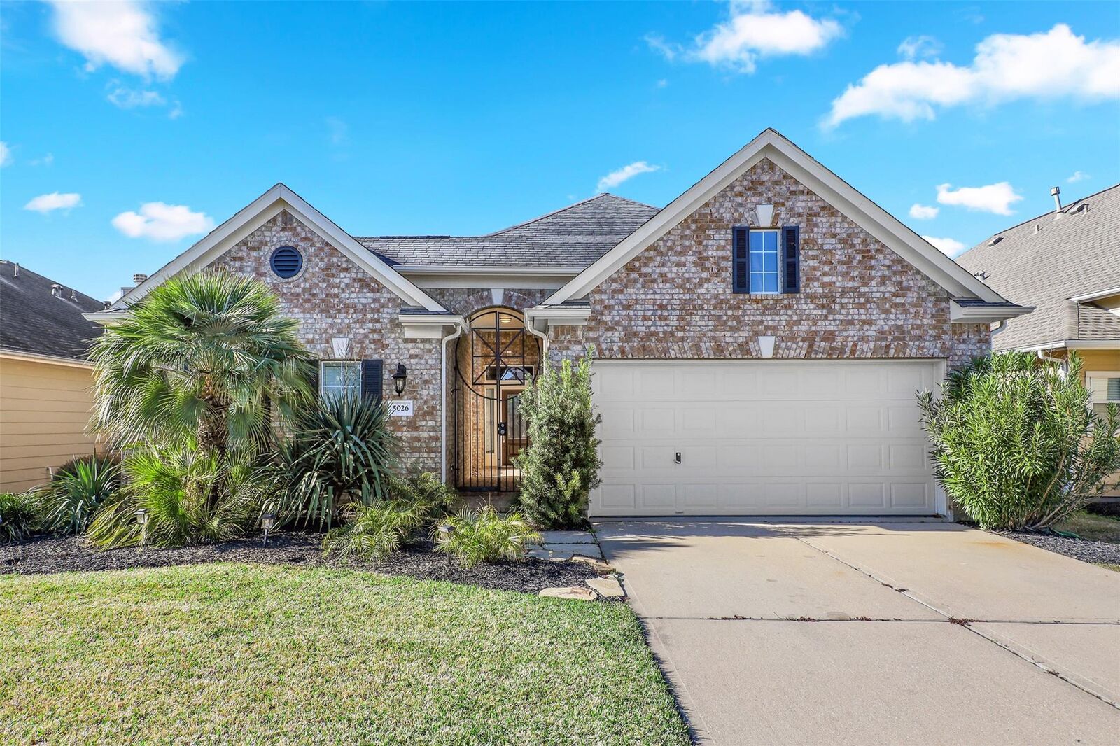Property Photo: 5026 Gulf Stream Lane TX 77518