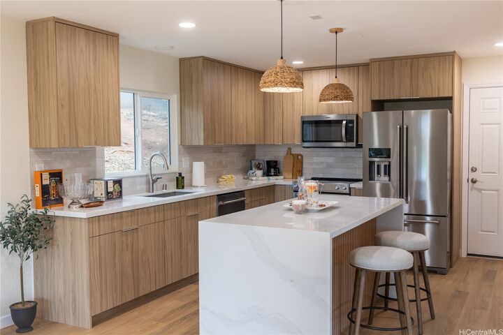 Property Photo: 92-1274 Palahia Street HI 96707