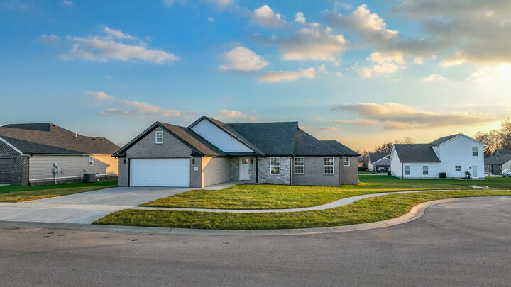 Property Photo: 303 Mohegan Trail KY 40475