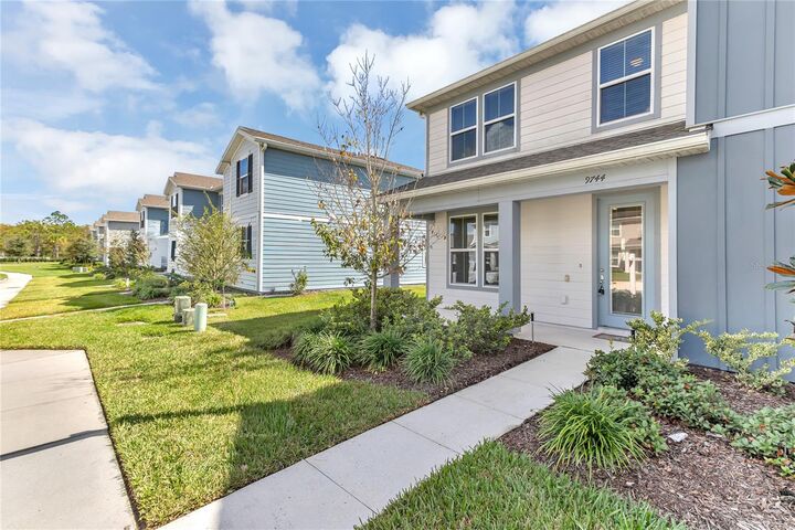 Property Photo:  9744 Brown Burrow Street  FL 32829 