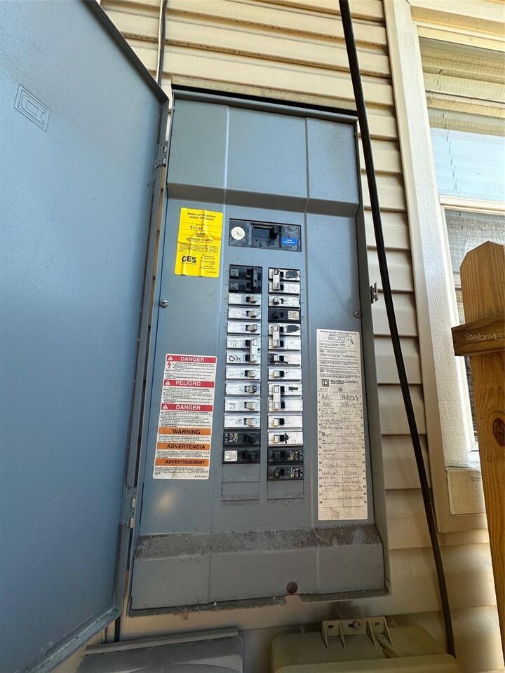 Property Photo:  1121 51st Avenue N  FL 33703 