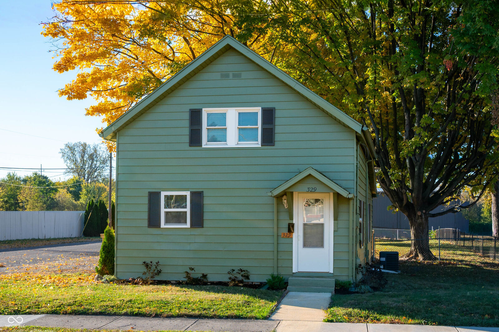 Property Photo: 329 E 31st Street IN 46016