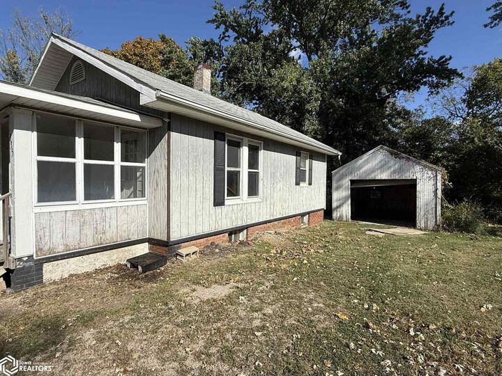 Property Photo:  135 Chandler Boulevard  IL 61455