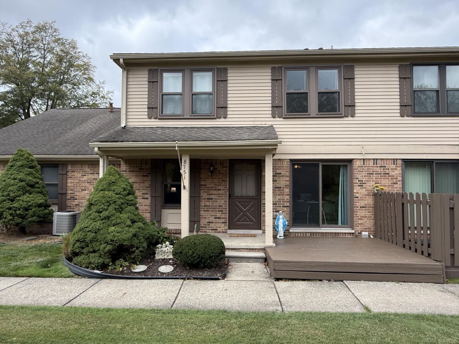 Property Photo: 8751 Forest Court MI 48093