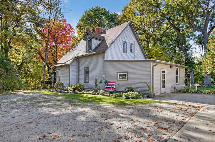 Property Photo:  438 Blaine Ave  WI 53405