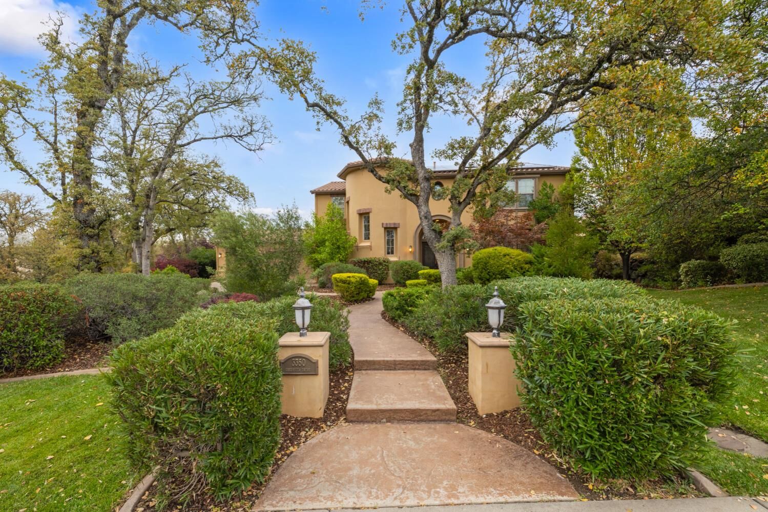 Property Photo:  3350 Greenview Drive  CA 95762