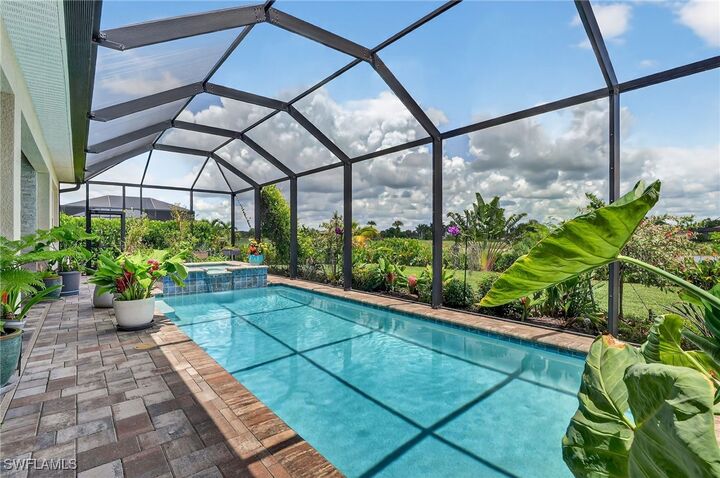 Property Photo:  18725 Lake Hammock Drive  FL 34114 