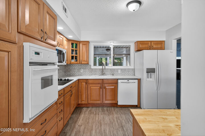 Property Photo:  4880 Brighton Drive  FL 32217