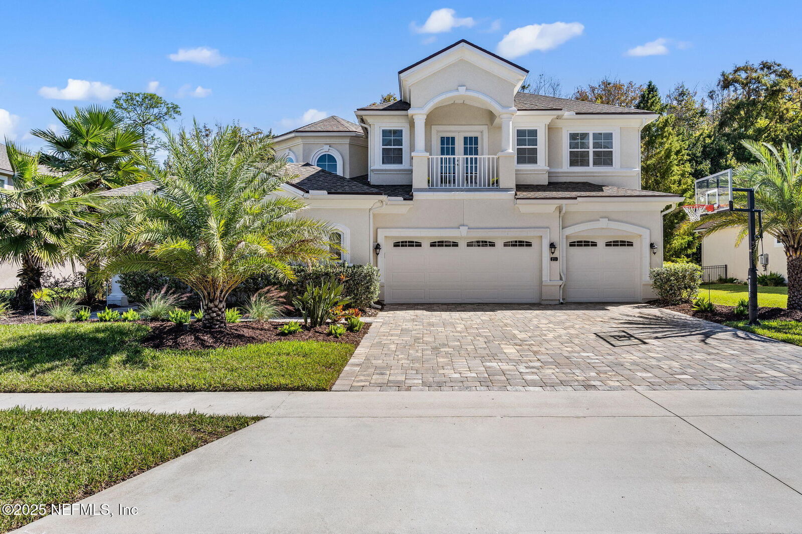 Property Photo:  211 Bermuda Greens Avenue  FL 32081 