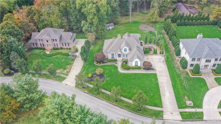 Property Photo:  24 Timber Run Drive  OH 44406