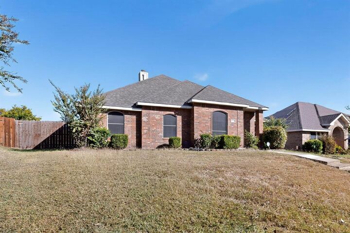 Photo de la propriété:  1933 Parkdale Drive  TX 75149 