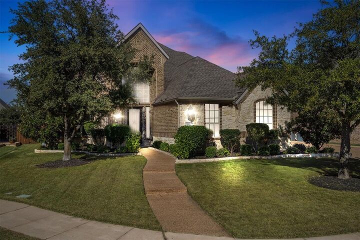 Property Photo:  3808 Anne Circle  TX 75022 