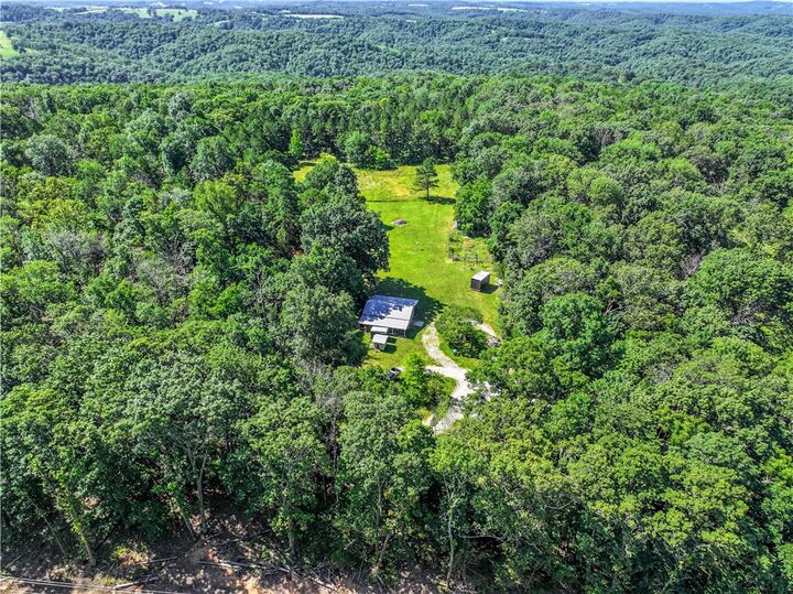 Property Photo:  1708 County Road 102  AR 72632