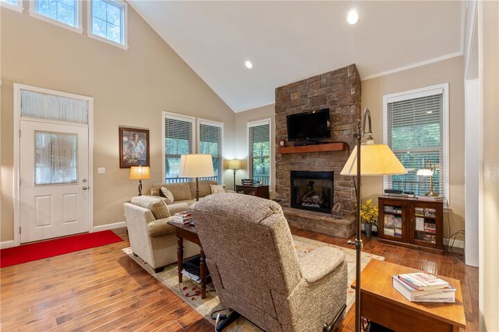 Property Photo:  8049 Hillside Avenue  AR 72631