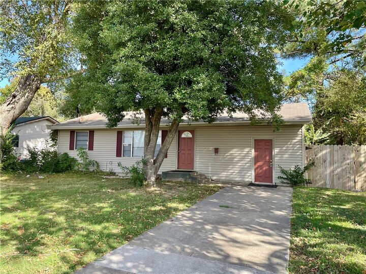 1405 Young Street  Springdale AR 72764 photo