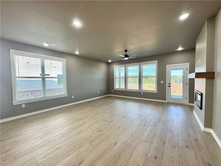 Property Photo: 4801 SW Wakanda Street AR 72713