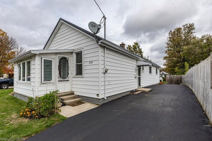 259 Metcalfe Street N  Simcoe ON N3Y 3Y1 photo