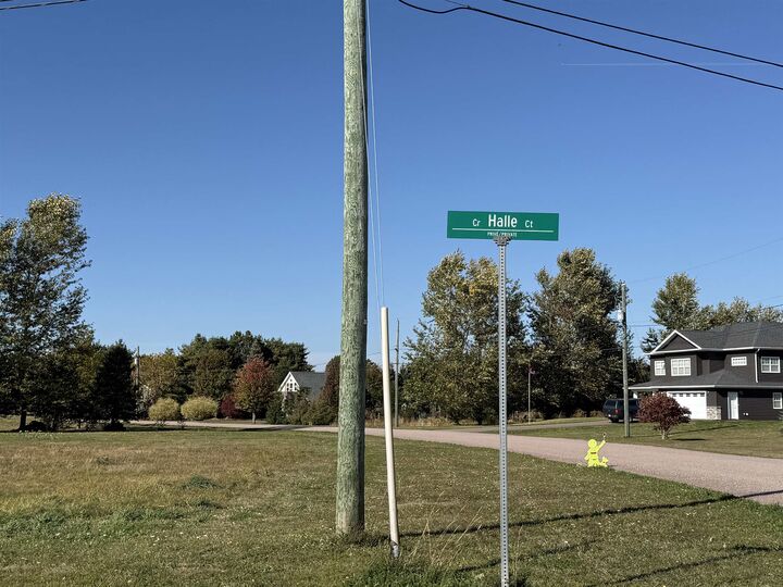 Lot Halle Court — photo 1