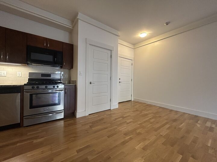 Property Photo:  54 Loomis Street 2106  MA 01730