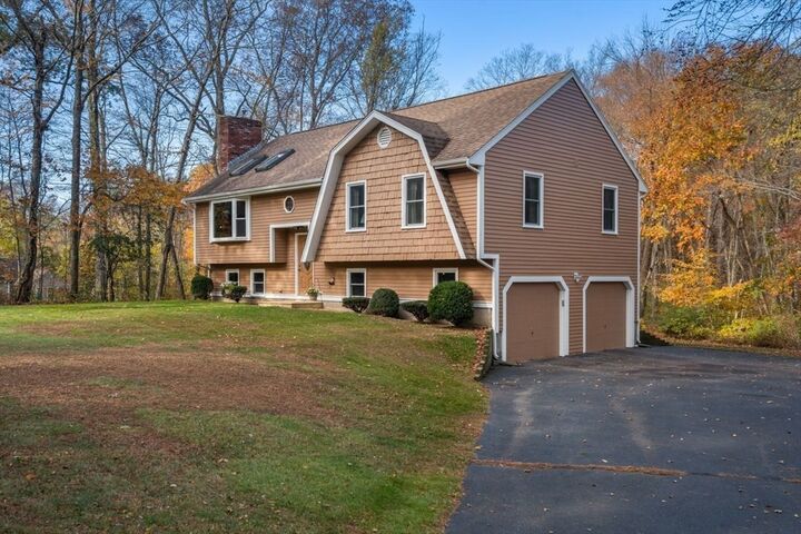 41 Thayer Street  Millville MA 01529 photo