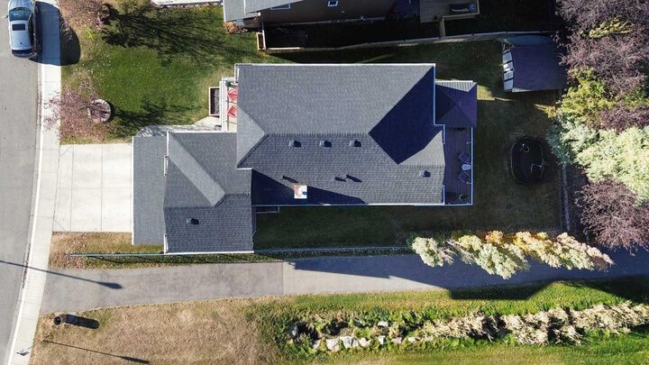 Property Photo:  10 Canals Circle SW  AB T4B 2N8