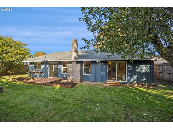Property Photo: 2188 SE Willow Ct OR 97123