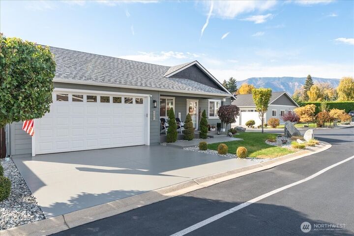 Property Photo:  213  Village Drive  WA 98831 