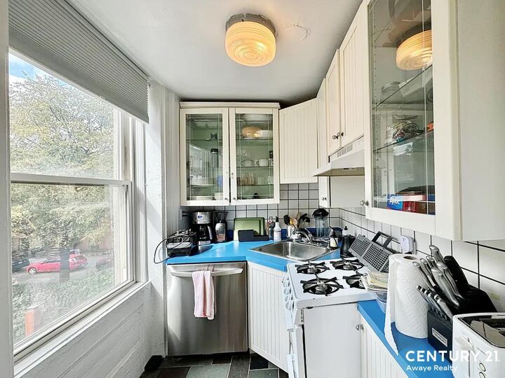 Property Photo:  138 Kane Street  NY 11231