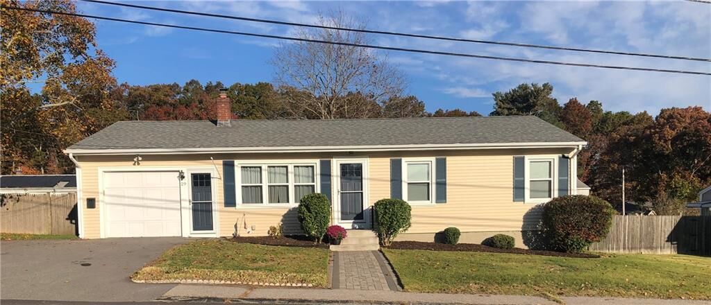 Property Photo:  29 Linwood Drive  RI 02816 