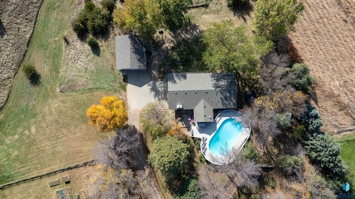 Property Photo:  48093 260th St  SD 57005