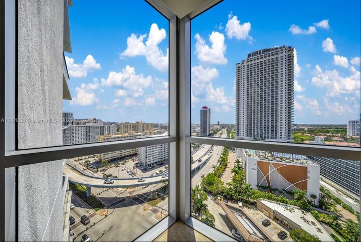 4111 S Ocean Dr 1212  Hollywood FL 33019 photo