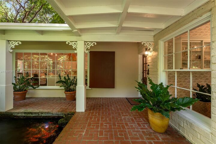 Property Photo:  5950 SW 128th St  FL 33156