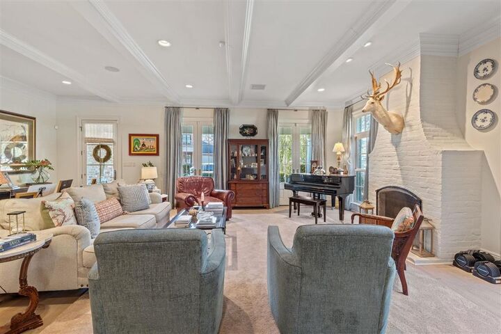 Property Photo:  5915 Camellia Way  LA 70605 